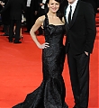 2011-11-28-hugoroyalfilmperformance-019.jpg