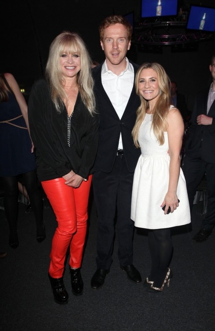 2012-04-25-carphonedinner-05-large.jpg