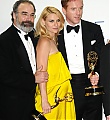 2012-09-23-emmy-backstage-cast-084-hq.jpg