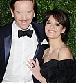 2012-11-25-londoneveningstandardtheatreawards-arrivals-09.jpg
