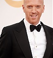 2013-09-22-emmys-arrivals-06-hq.jpg