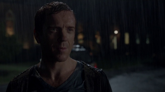 homeland-1x04-sc-386.jpg