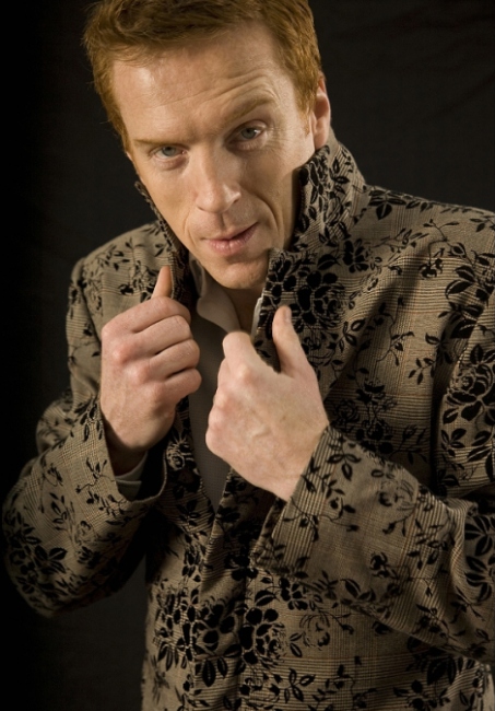 cambridgejones-mq-01.jpg