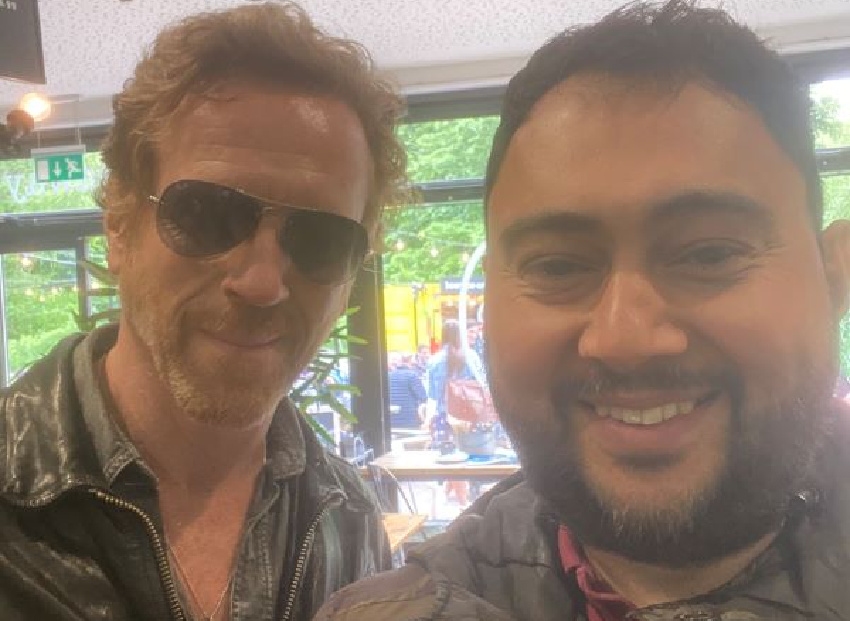 Damian Lewis Spotted in the Park