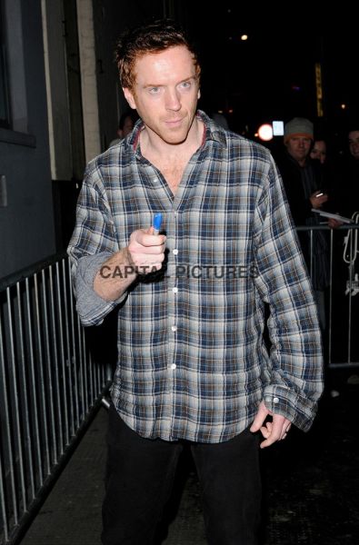 2010-01-08-leavingtheatre-021