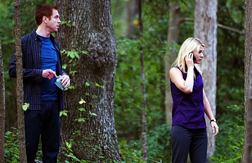 Damian Lewis and Claire Danes in episode 1x07 "The Weekend"