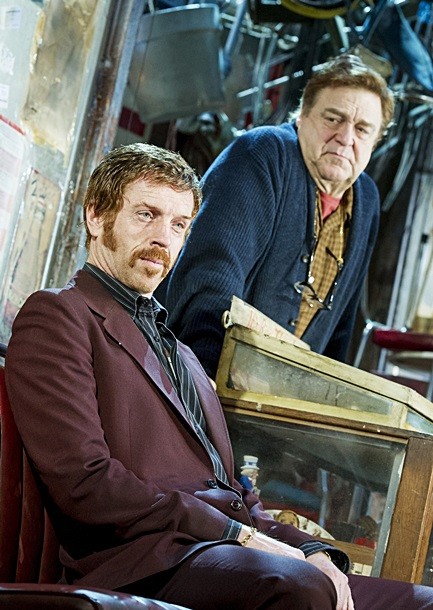 Damian Lewis and John Goodman in American Buffalo